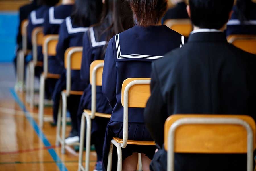 スマホトラブルは「保護者の責任」　入学式で校長がバッサリ…現場を守る“毅然姿勢”に称賛の声