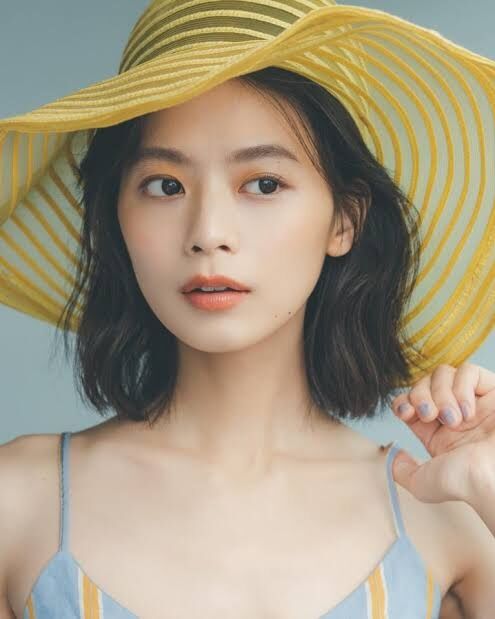 テレビであまり見ない美人を語ろう