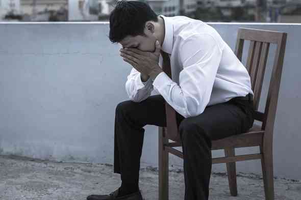 新入社員が「セクハラ」だと感じること　2位「上司から2人きりで食事に誘われた」、1位は？