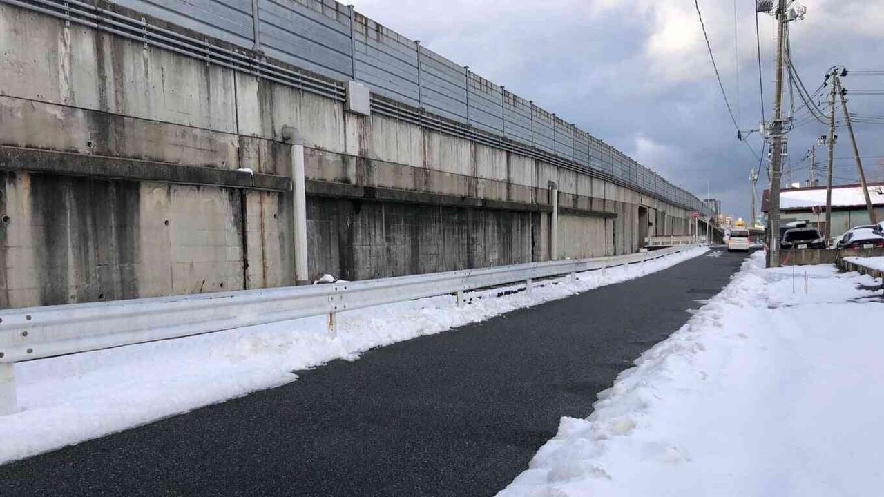 新潟市中央区の路上に裸の赤ちゃんの遺体　警察は死体遺棄容疑などを視野に捜査