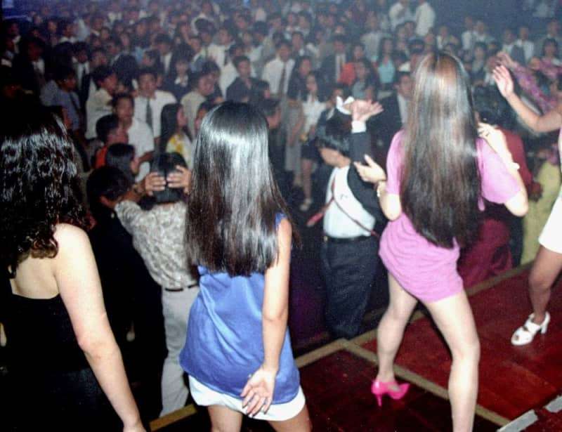 バブルの象徴、狂乱のディスコ「ジュリアナ東京」跡地はどうなった？かつての倉庫街に押し寄せる巨額の投資マネー