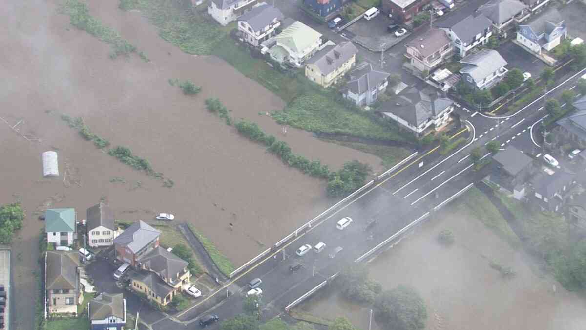 自衛隊　JR蘇我駅周辺の帰宅困難者約4000人の輸送支援を開始　記録的大雨の影響　千葉県知事が要請