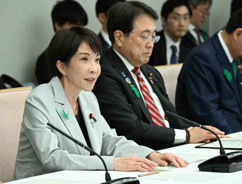 高市首相、医療用手袋5000万枚放出表明　中東情勢で確保困難