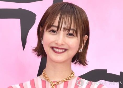 佐々木希、大胆“薄着”スタイルで美ボディ「なんという神々しさ」「すっぴんでこの可愛さはずるい!!!」