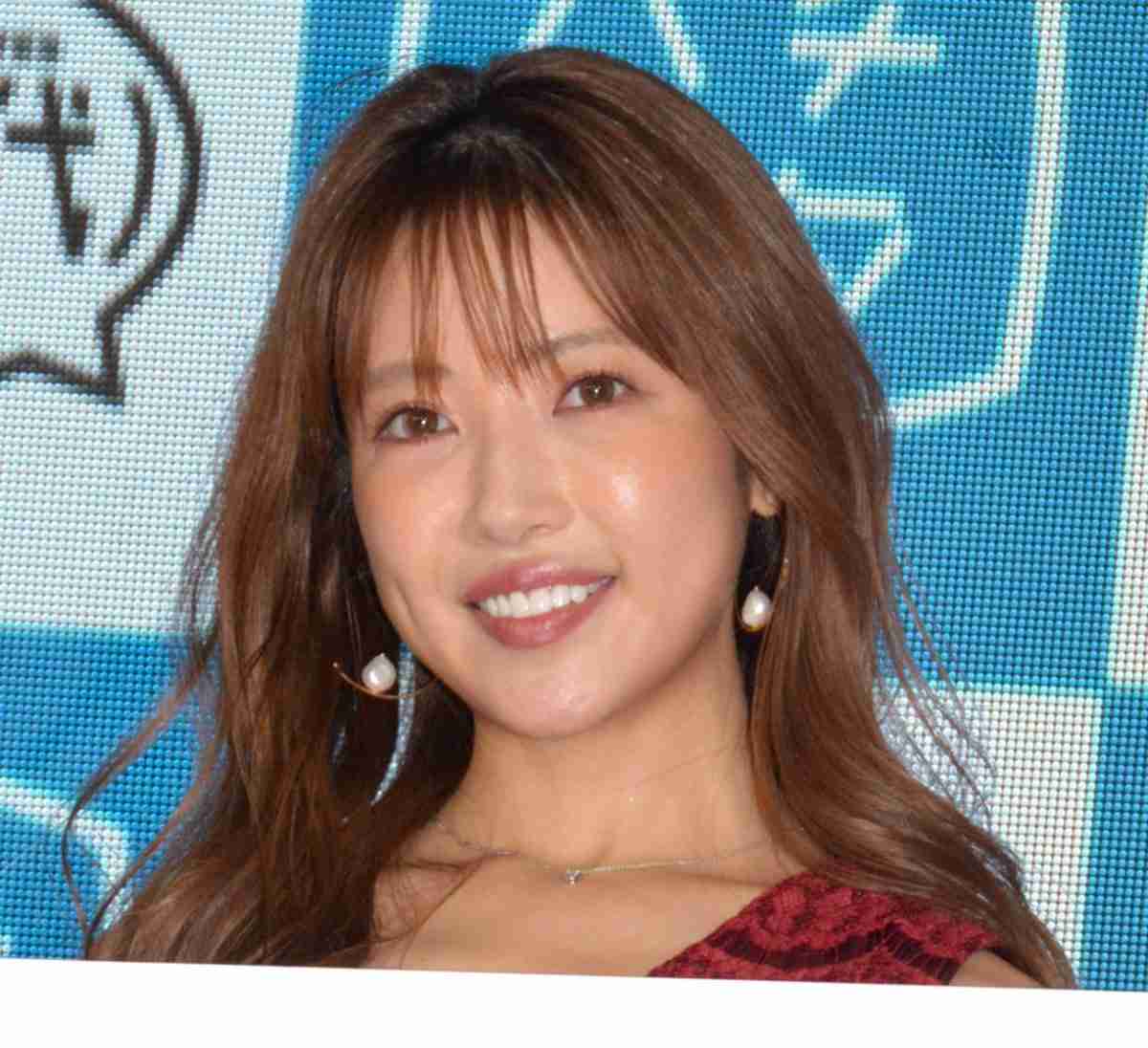 「豪邸すぎる！」舟山久美子、新居を公開「キッチンひろーい!!」「なんて素敵な照明」