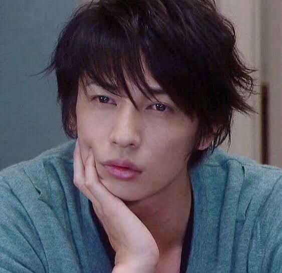 色気のある男性芸能人を見たい