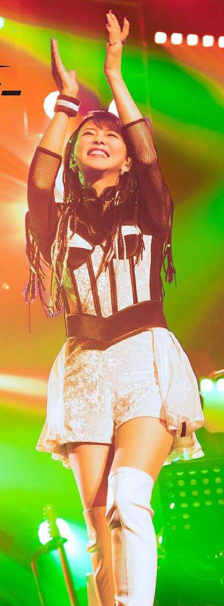 《オバさん感ゼロ》”完璧子育て”を終えた森高千里（55）がいま注目される「納得の理由」