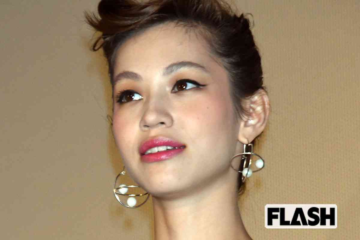 水原希子、共同開発した“セルフプレジャーグッズ”アピールに「下品」「素敵」賛否両論