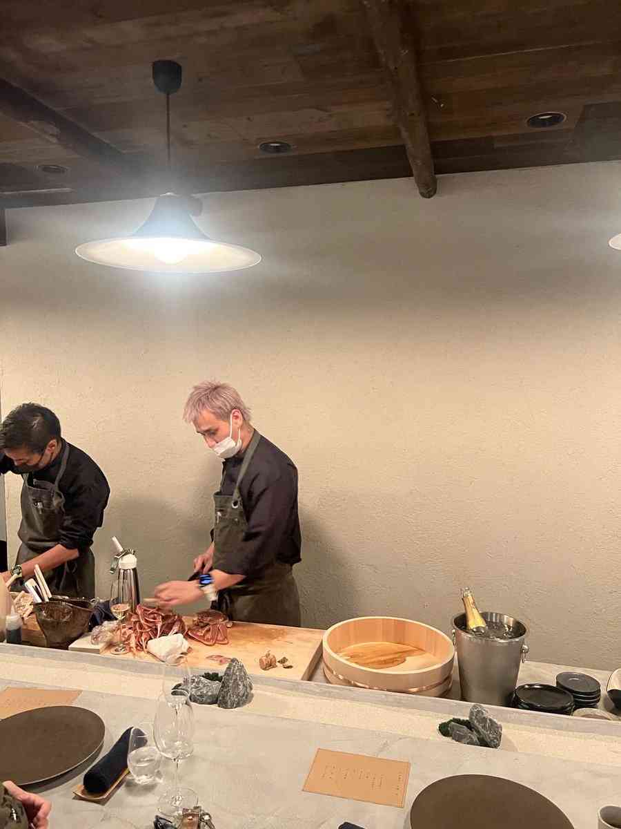 割烹オープンの「BreakingDown」こめお、料理中の“スマートウォッチ着用”指摘に反論　「馬鹿が」「この先も使い倒します」