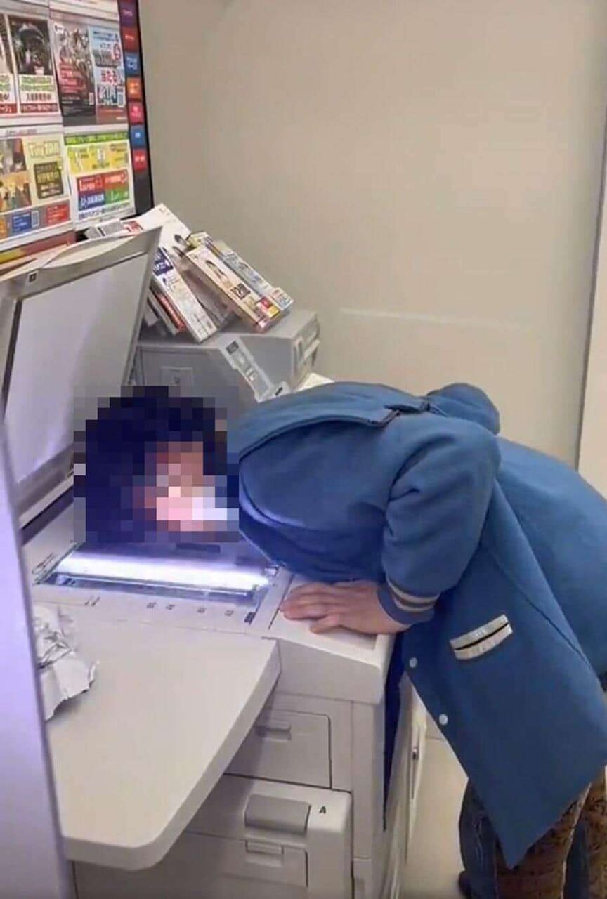 コピー機に顔面押しつけ印刷して笑う...動画に批判「やめてくれ」　セブン-イレブン側「適切な使用方法でない」