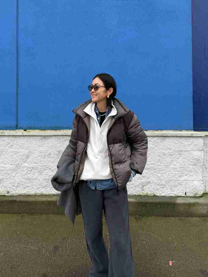 ダウンを着ても“生活感”が出ない人、何が違う？極寒ファッションの答え【スタイリスト縄田恵里さん】