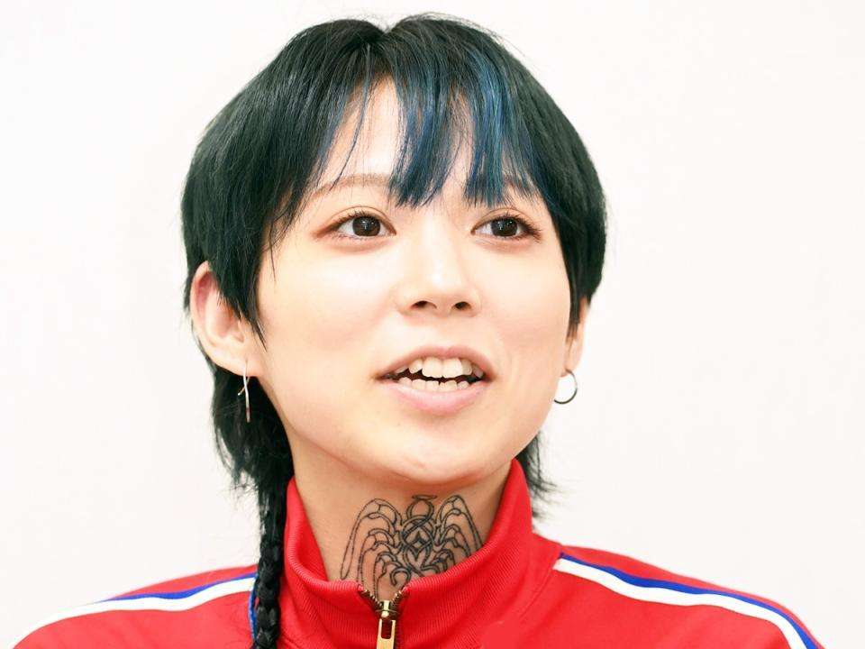 全身タトゥーの元NMB木下百花　母からの壮絶DV告白「殴る蹴る、今なら通報」「過保護の対象でもあり異常な愛」