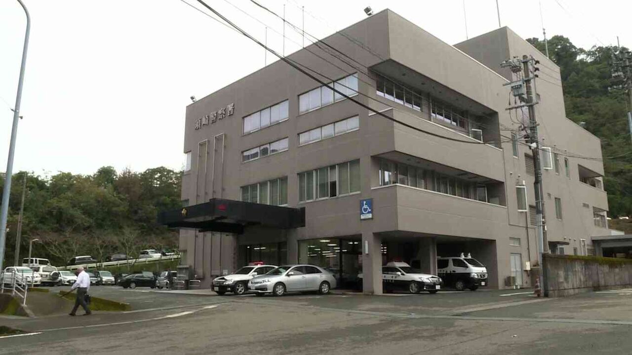 「今度会ったら殺しちゃお」市役所窓口で20～30分呼ばれず立腹…職員の胸ぐらつかんだり脅したりした“公務執行妨害”の疑いで無職の男（70）逮捕