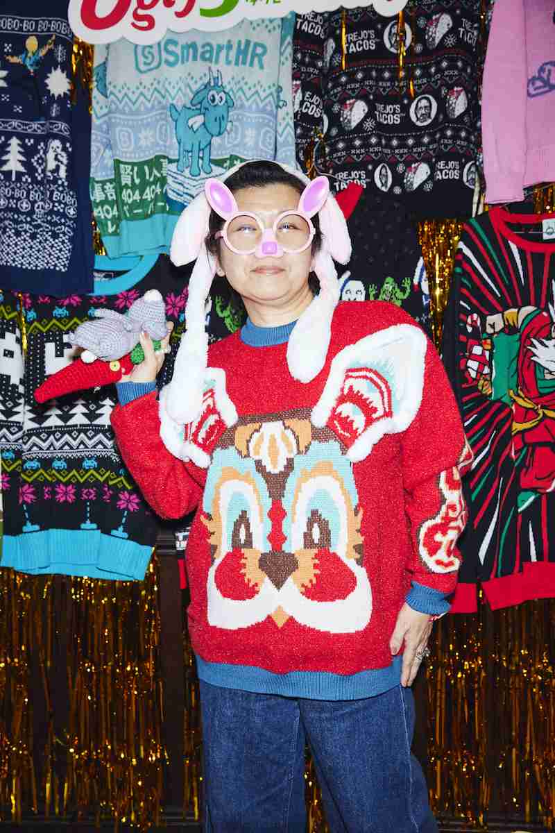 【スナップ】「ダサセーターパーティー」に“ナイス”なセーターが集結　全てダサくてOKの優しい世界