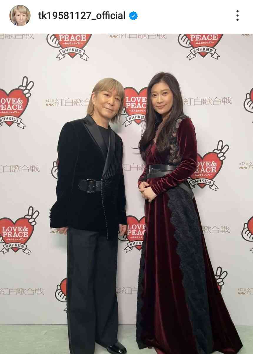 64歳・小室哲哉、金髪さらさらヘアで篠原涼子と紅白2ショット「昔にタイムスリップしたよう」と反響