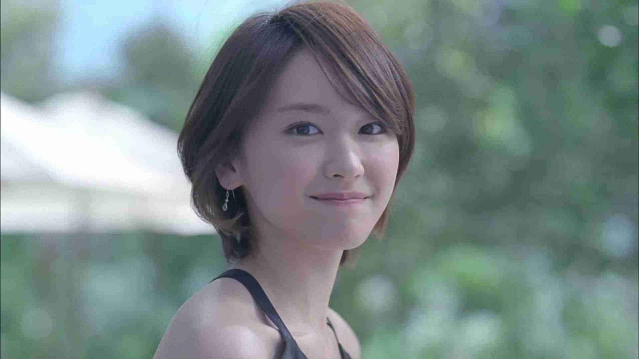 ロングよりショートヘアが似合う人の特徴 がーるずレポート ロングよりショートヘアが似合う人の特徴 がーるずレポート