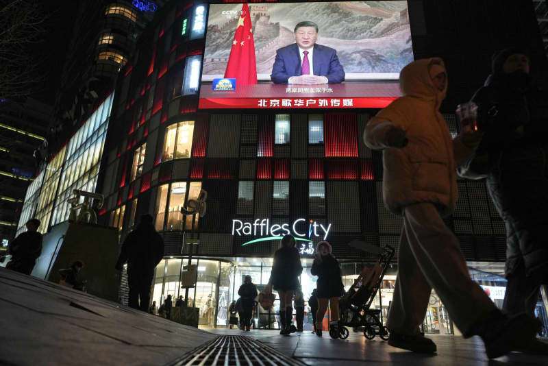 習近平氏、台湾統一へ決意表明　新年迎える祝辞で