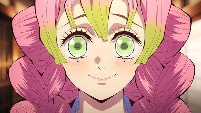 髪がピンク色のキャラクター