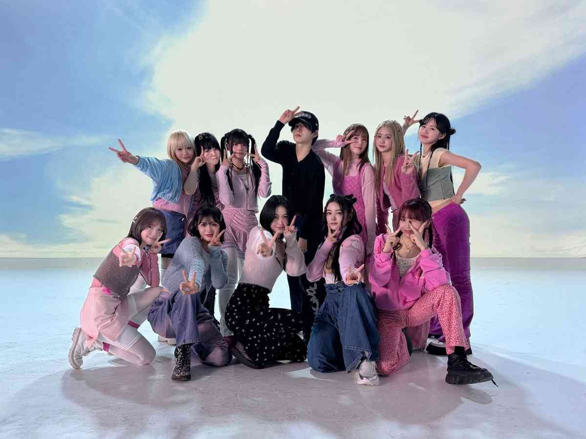 人気オーディション番組出身の11人組ガールズグループME:Iがテレビ初歌唱時に着用した衣装が賛否に「ダサすぎない？」「平成中学生の私服みたい」