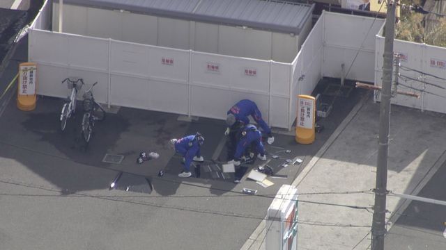 京都・南区のコンビニエンスストア付近で女性が男に刃物で複数箇所切りつけられたか　男の身柄はさきほど確保　コンビニの隣には小学校