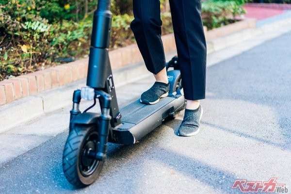 死ぬほど危ない電動キックボードがなぜ「死ぬほど危ないか」を説明したい