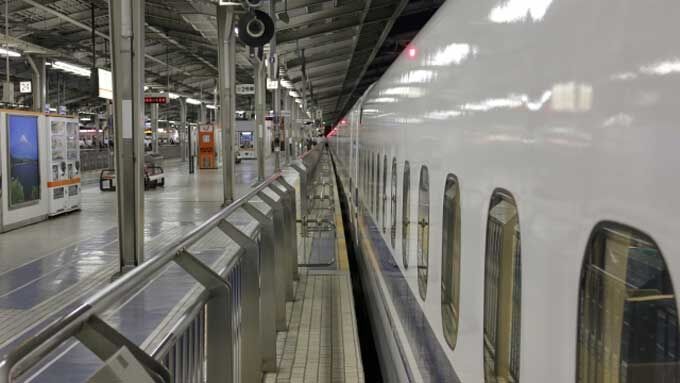 ホームドア設置駅で「下がって！」との駅員の絶叫に、辛坊治郎「すごく不快」