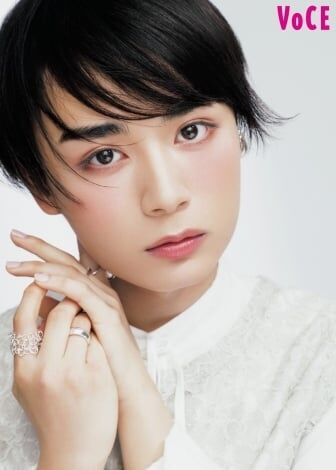 なにわ男子・大西流星、小田切ヒロ氏による変身メイク披露 透明感&色気でギャップさく裂