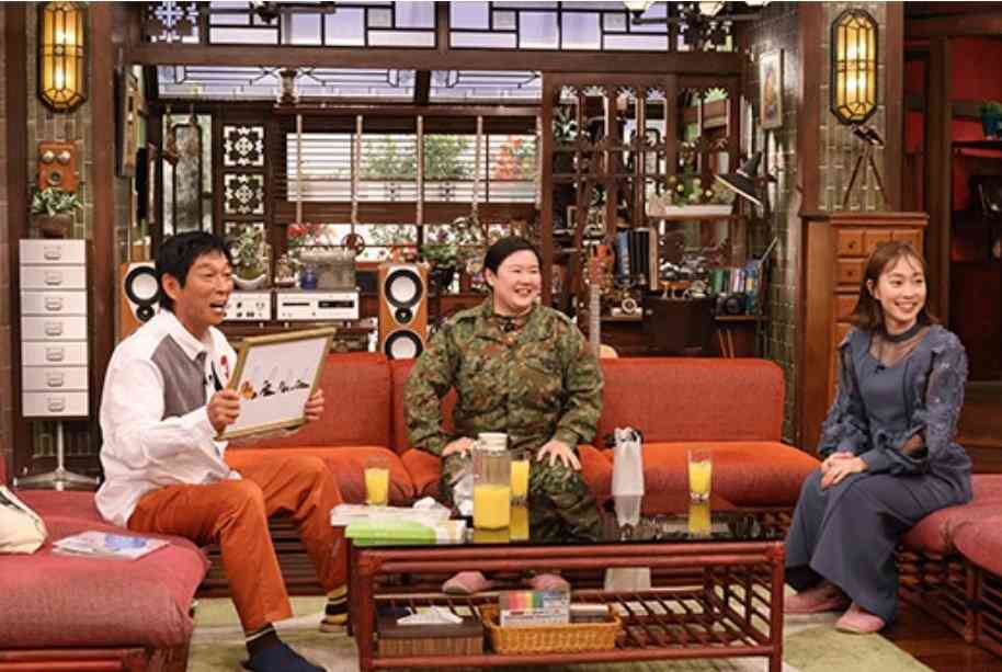 元自衛官のやす子25年間彼氏なし「1度もできません、はい～」好きなタイプは「射撃上手な人」