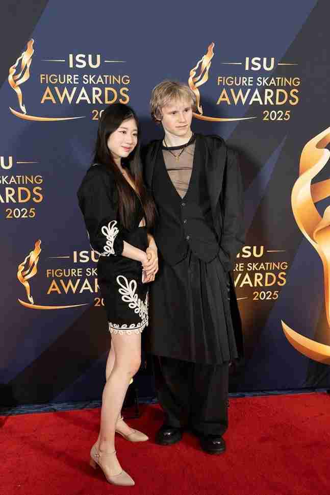 【フィギュア】マリニン＆イ・ヘイン「熱愛スキャンダルに拍車」ラブラブなやり取りが韓国で脚光