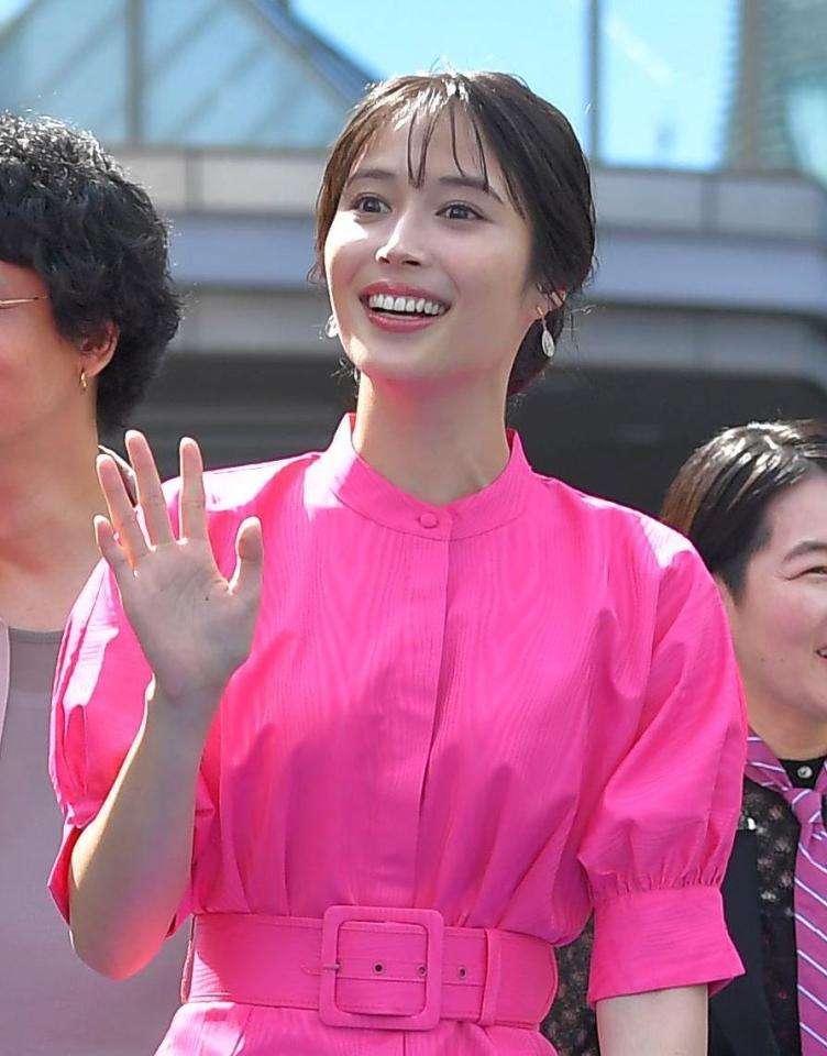 広瀬アリス　今一番の「推し」を明かす「寡黙なイメージが」大先輩のイケメン俳優に夢中