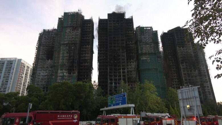 香港高層住宅火災で火災報知器正常に作動せずと当局発表…死者128人で200人と連絡取れず79人がケガ