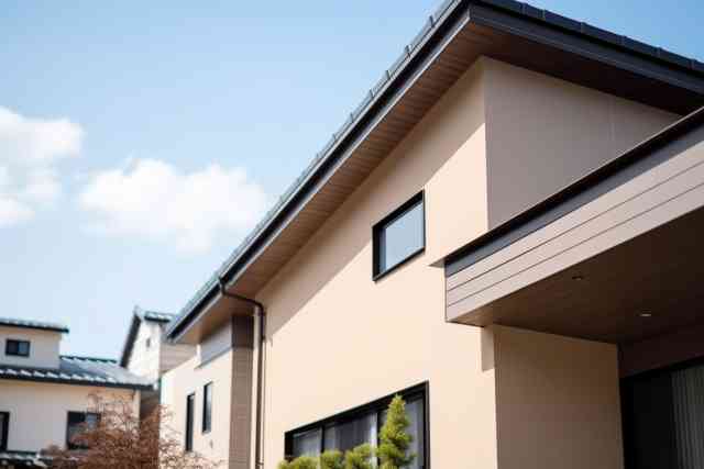 マイホーム購入するもすぐ後悔 「4ヶ月半で引っ越しました」と語る女性