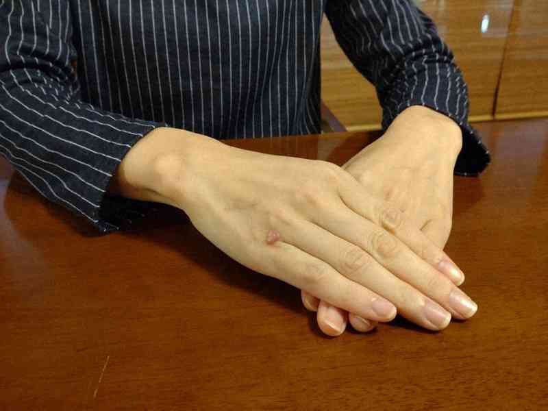 入居6回断られ…シングルマザーが直面する「住まいの貧困」とは