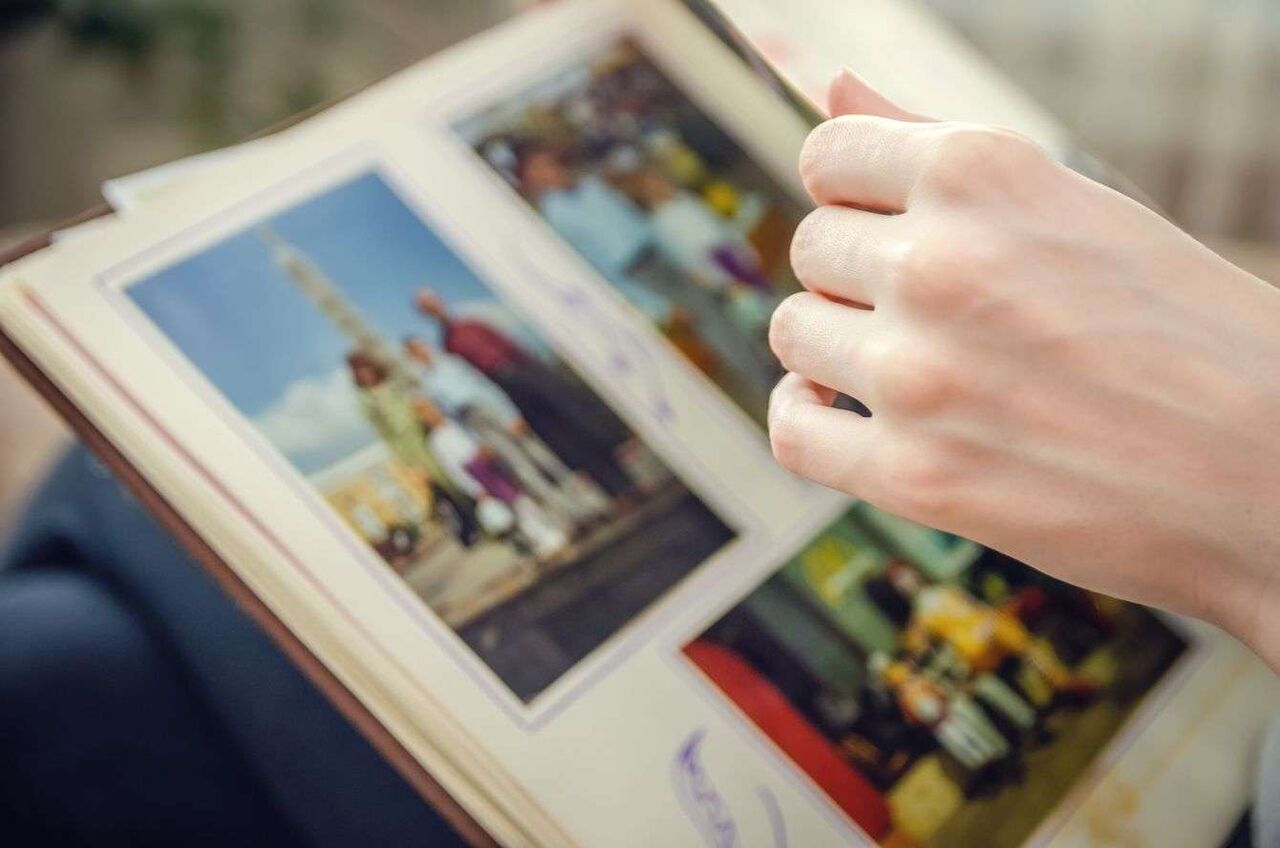 なぜTikTokに｢若いころの父親の写真｣を投稿するのか…Z世代が得意とする｢間接自慢｣というお作法