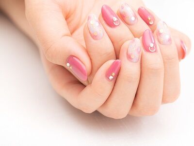 ネイルしてる人の職業