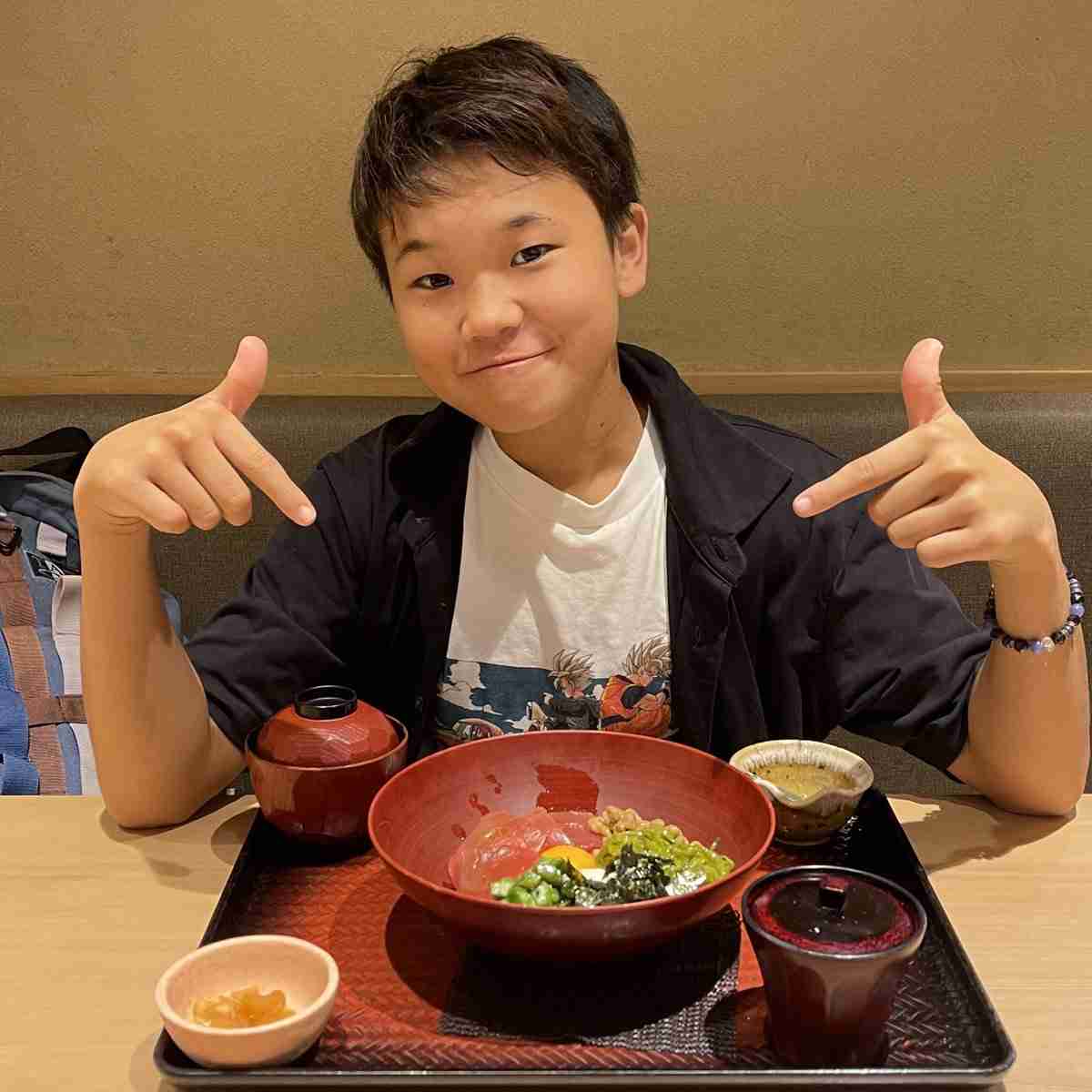 ゆたぼん　台風接近で東京から帰れず→プロ奢ラレヤー限定復活「ばくだん丼、奢ってもらいました！」