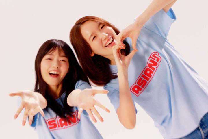 マック新CMでの「PUFFYオマージュ」に違和感続出「最悪のパターン」「中途半端」