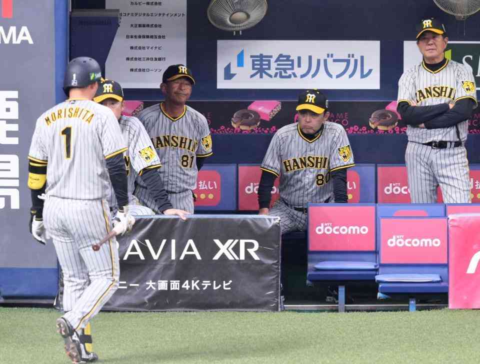 【日本シリーズ】阪神　8-0快勝から一転、0-8完封負け　前夜は球団新記録13安打の打線が沈黙　史上初の珍事
