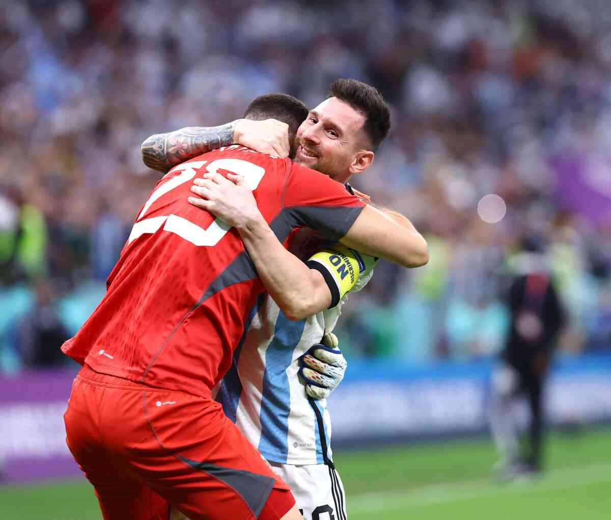 アルゼンチンがPK戦までもつれる死闘を制して2大会ぶり4強…メッシは1ゴール1アシストで同国のW杯最多10点目