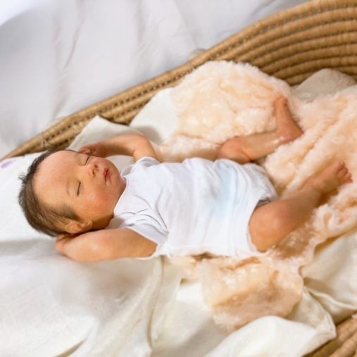 SNSで注目「リアルすぎる赤ちゃん人形」が売れる“意外な理由”。制作者の思いを取材