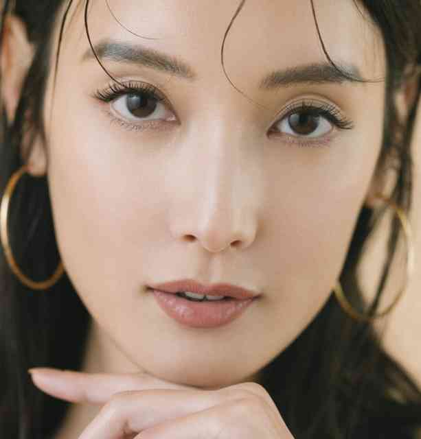 【画像】面長の美人＆イケメン