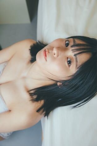 にゃんこスター・アンゴラ村長、1st写真集が「異例の売れ行き」 ランキング1位総なめで社内騒然