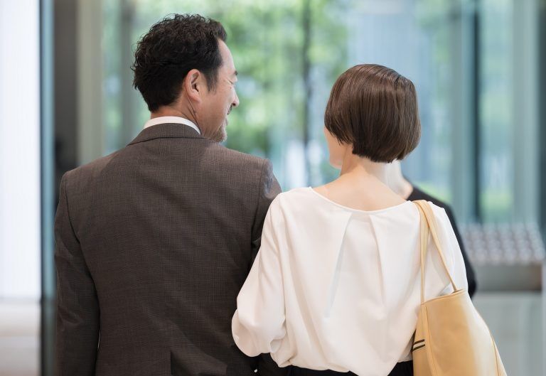 若いころ不倫した34歳女性が「ぜんぜん結婚できない」単純な理由。後悔しても遅すぎた