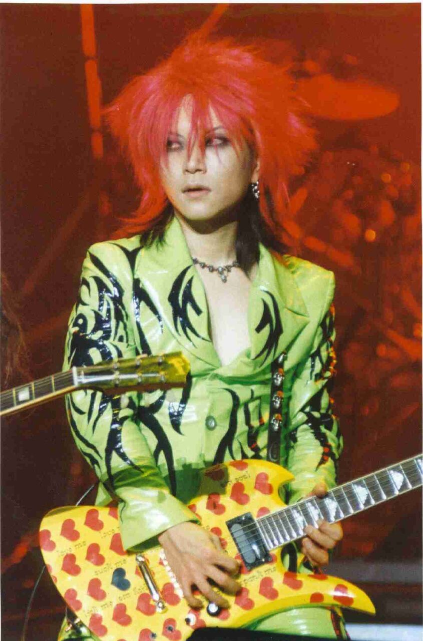 故hideさん弟、実家訪問するファンに自粛求める「高齢のhideの両親は断れません」