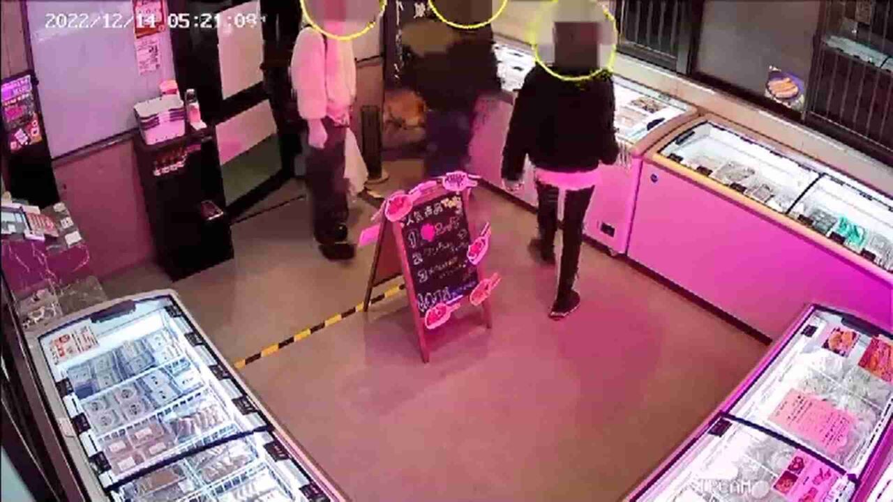 「いっぱい食べていい？」無人販売所で肉を大量窃盗　防犯カメラに男女3人組　福岡市