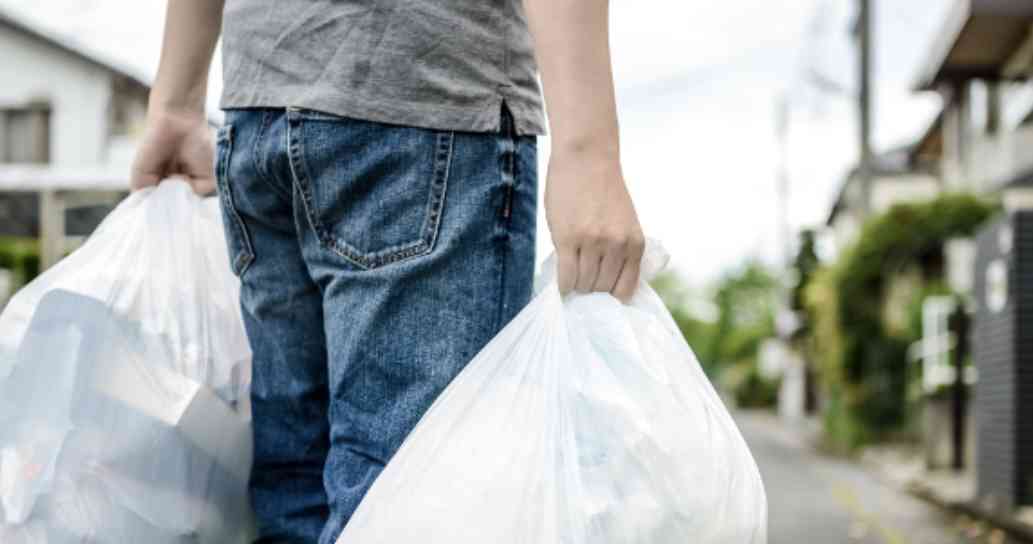 ゴミ出しで近所の人に会いたくない