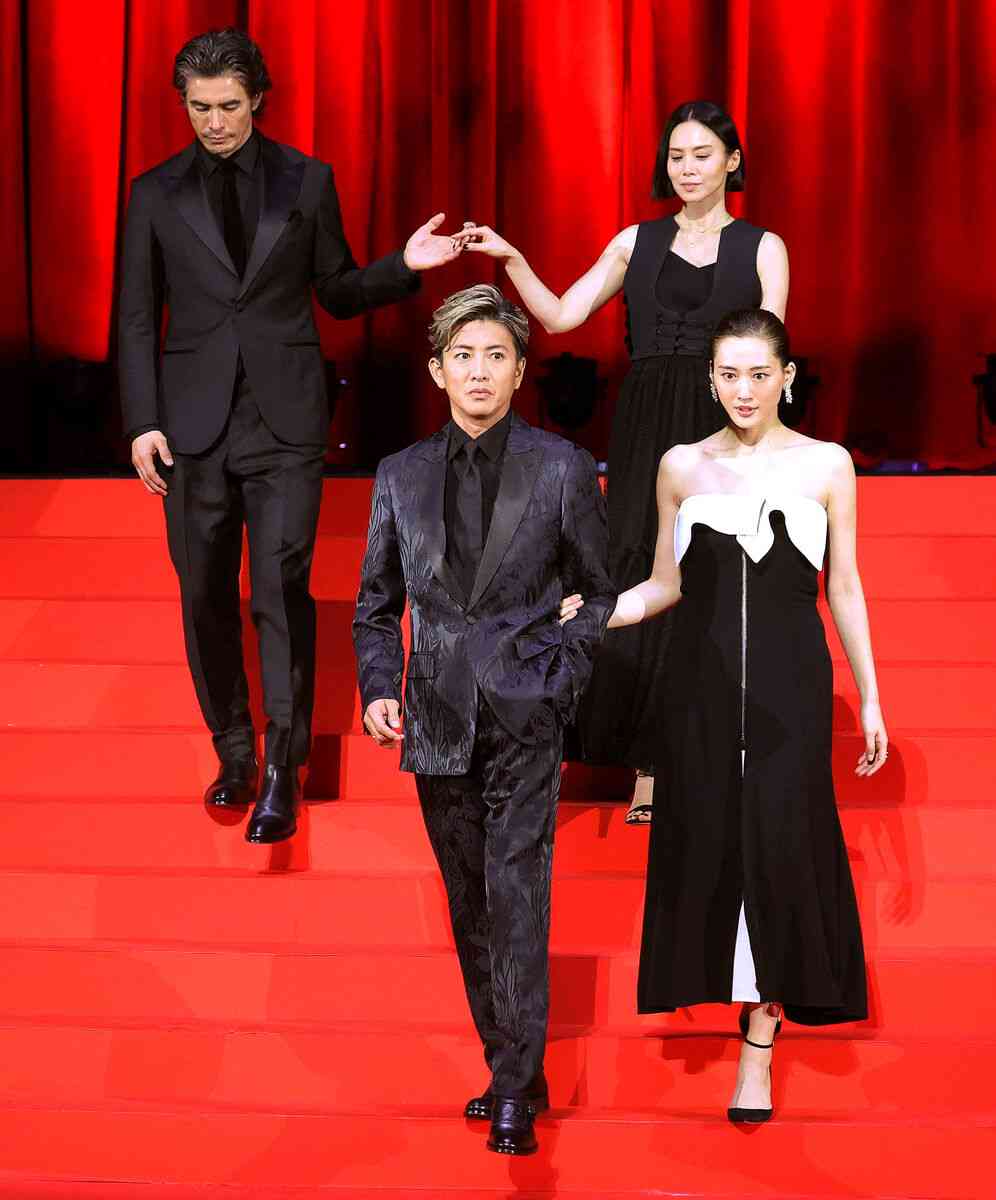 鬼のキムタク信長を共演者が絶賛　中谷美紀「殺気を噴出」綾瀬はるか「殿が怖い」