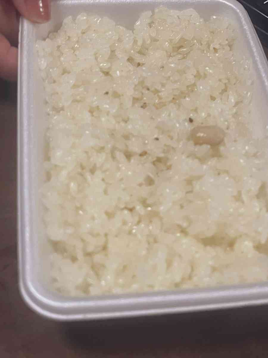 「白飯やん」　福島の葬式で“白い赤飯”が出てきて話題に　東北圏外の人は知らない料理の正体とは？