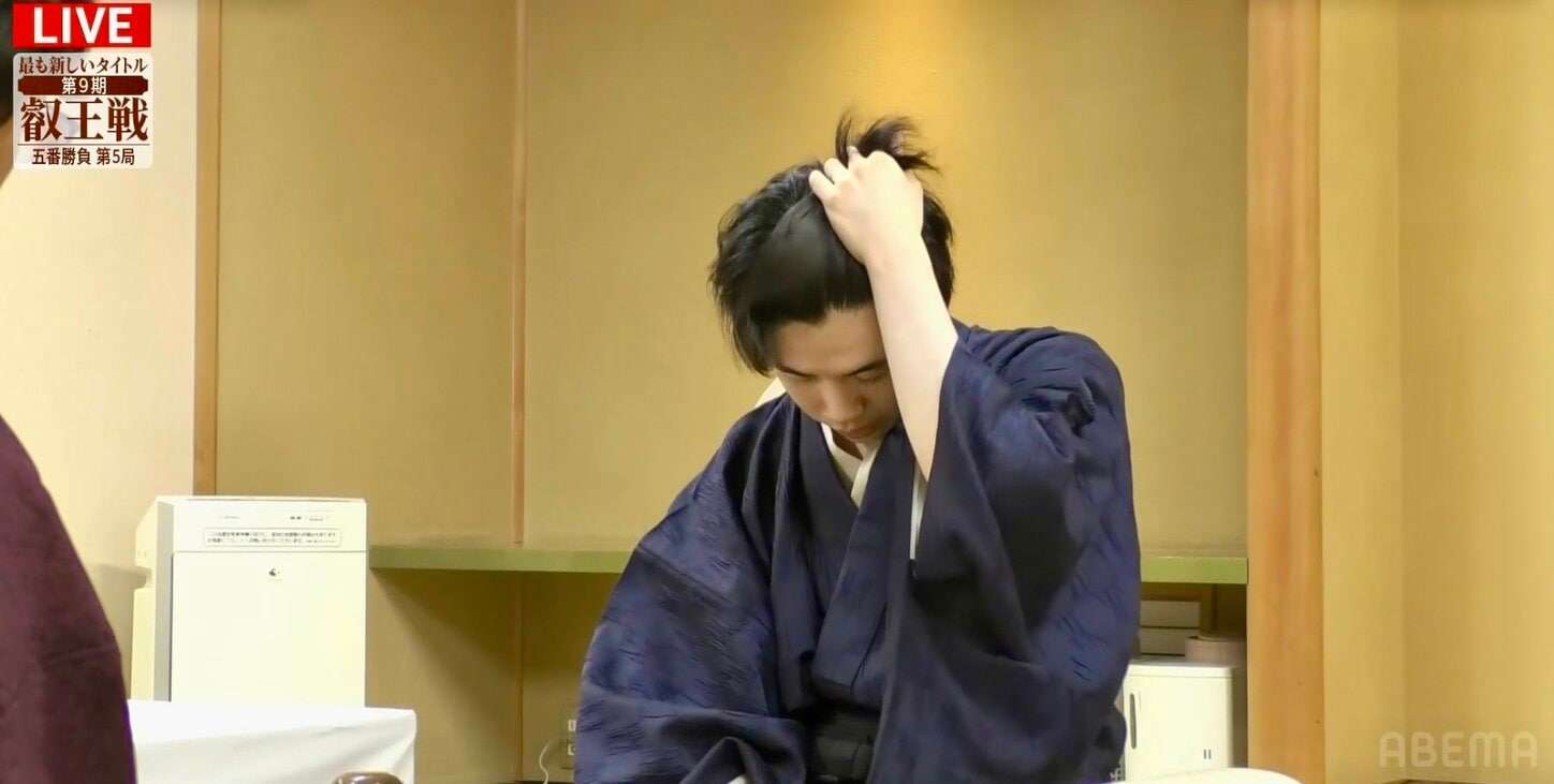 藤井聡太叡王、防衛ならず“八冠”陥落 同学年の挑戦者・伊藤匠七段に2勝3敗で敗れ失冠 全冠保持記録は254日でストップ