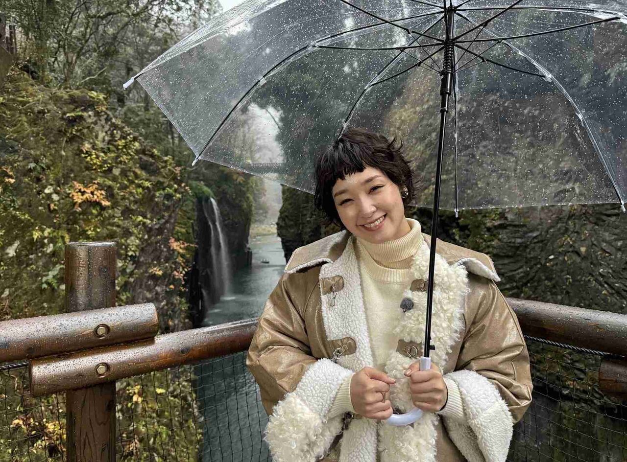 「久々に見た」剛力彩芽の姿が「別人」「雰囲気変わって誰かわからん」とネットざわつく「かなり印象違った」